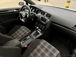 VW Golf GTI 2.0 TSI DSG - 12