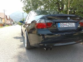 BMW E90 320D 120KW - 12