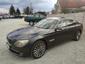 BMW Rad 7 740d - 12