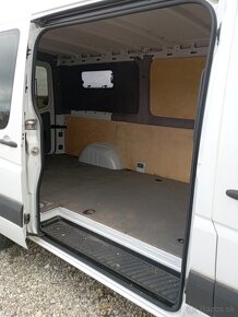 Mercedes Benz Sprinter 95kW M6 r.2012 - 12