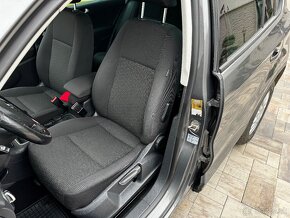 VW Tiguan 2.0 TDI M6 2016 81KW Kamera Ťažné - 12