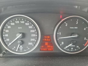 BMW X5 xDrive 40d, automat - 12