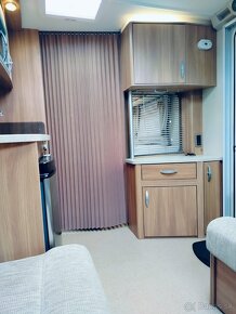 Celoroční karavan SWIFT  CONQUEROR 570 r.v 2012  ALDE - 12