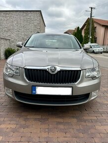 Ṣ̌koda Superb 2 Combi 1,6 CR TDI - 12