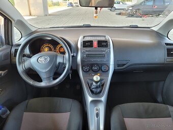 Predám Toyota Auris 1,6, 2009, 91 kW - 12