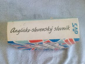 Slovensko-anglický a Anglicko-slovenský slovník - 12