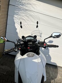 HONDA VFR 800 X CROSSRUNNER - 12