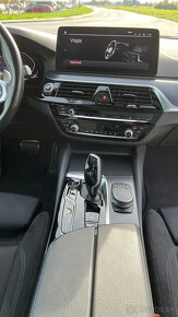 BMW rad 5 Touring 540i mHEV xDrive A/T - 12