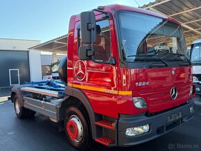 MERCEDES-BENZ ATEGO 1224 HÁKOVÝ NOSIČ KONTAJNEROV - 12