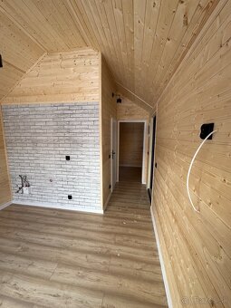 MOBILNÝ DOM V ROZMERE 8x3,5 + 1m Terasa Tiny House - 12