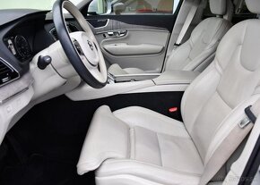 Volvo XC90 B5 AWD INSCRIPTION K360°TAŽNÉ 173 kw - 12