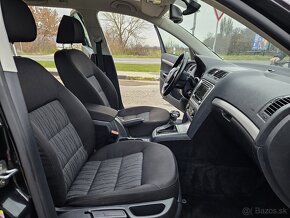 Škoda Octavia 2 Combi 2.0 TDI CR 140PS/DSG /4x4/4x4/Elegance - 12