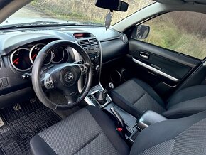 Suzuki Grand Vitara 1.9 DDiS - 12