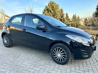 Mazda 2 - 12