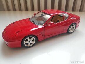 1:18 predam modely Ferrari od Bburago - 12