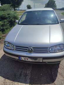 Predám Volkswagen golf 4 IV 1.4 16v - 12