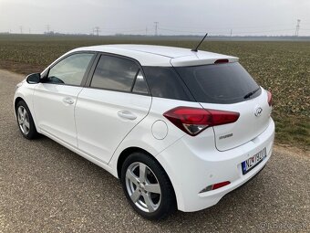 Hyundai i20 1.4 MPi - 12