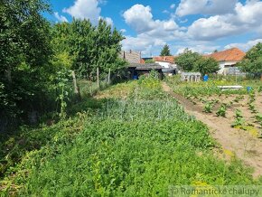 5 izbový rodinný dom s dvomi bytovými jednotkami na veľkom - 12