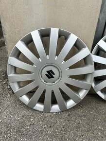 Pne. 205/60 R16, 92H, Plechove disky, Puklice - Suzuki SX4 - 12