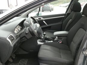 Peugeot 407 2.0 HDI SW panorama - 12