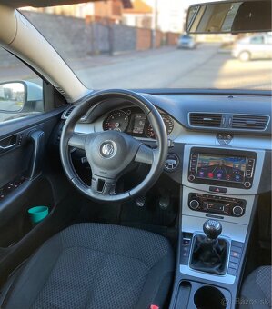 VW PASSAT B7 Variant Bluemotion - 12