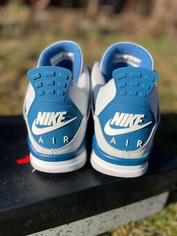 Air Jordan 4 Military Blue EU44 - 12