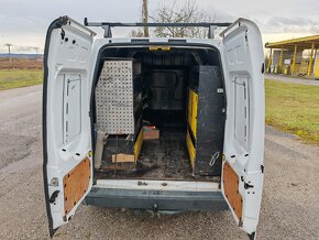 Ford Transit Connect - 12