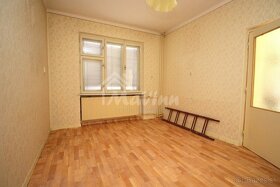 PREDAJ 7 izb DOM s pozemkom 1240 m² Partizánske - 12