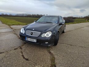 Mercedes Benz Sport Coupé 200 Compressor - 12