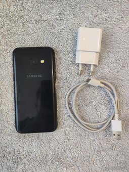 Samsung Galaxy A3 16GB - 12