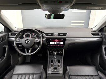 Škoda Superb Combi 2.0 TDI DSG SCR Premium Edition - 12