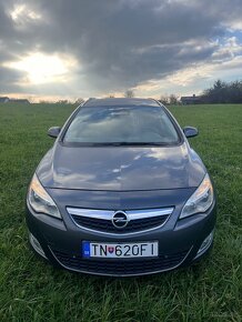 Opel Astra - 12