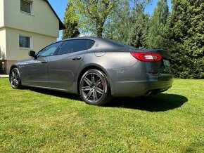 Maserati Quattroporte S, 22.000km najeto, stav nového - 12