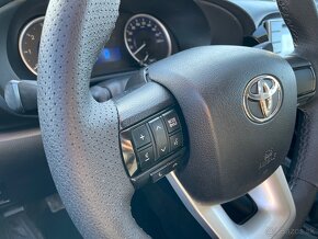 TOYOTA HILUX 2017 — NA PREDAJ/NA SPLÁTKY - 12