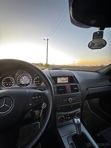 Mercedes-Benz C-klasse 220cdi W204 - 12