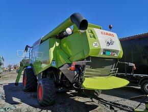 Predám kombajn CLAAS Lexion 670 + žací stôl V750+prepravník - 12