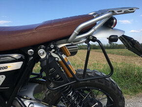 Triumph Scrambler 1200 XE - 12