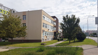 Na prenájom kancelária 20 m2 Wolkrova, Bratislava V – Petrža - 12