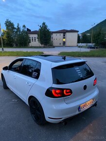 Volkswagen Golf 6 GTI 2.0tsi TOP - 12