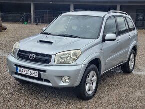 TOYOTA RAV4 2,0D-4D   4x4 - 12