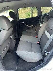 Ford Kuga 2.0 Tdci 103kw TOP STAV - 12