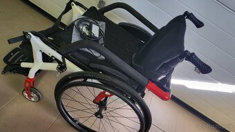 invalidny vozík LEVO 48cm s elektrickou vertikalizaciou - 12