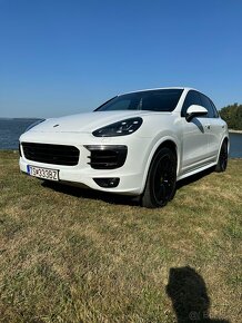 Porsche Cayenne PLATINUM EDITION - 12