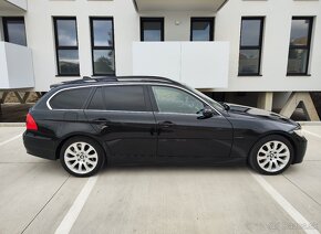 BMW 330D Touring E91 - Black, Navi Pro, Manual 6st. RWD - 12