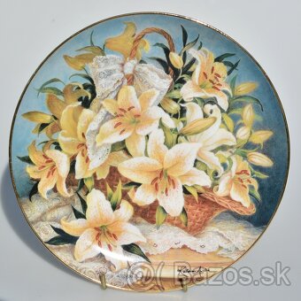 Taniere plné kvetov - zberateľské porcelánové taniere - 12