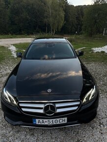 Mercedes E220 w213 - 12