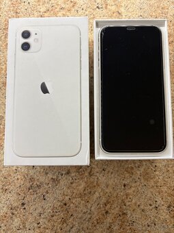 IPHONE 11 64 GB WHITE BEZ POŠKODENÍ - 12