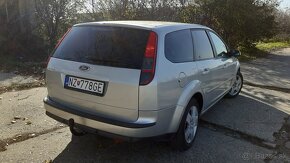 FORD FOCUS COMBI - 12