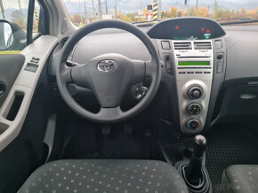 Toyota Yaris 1.3 VVT-I Summer Cool - 12