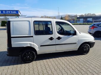 Fiat Doblo 1.9jtd 77kw combi model 2005 - 12